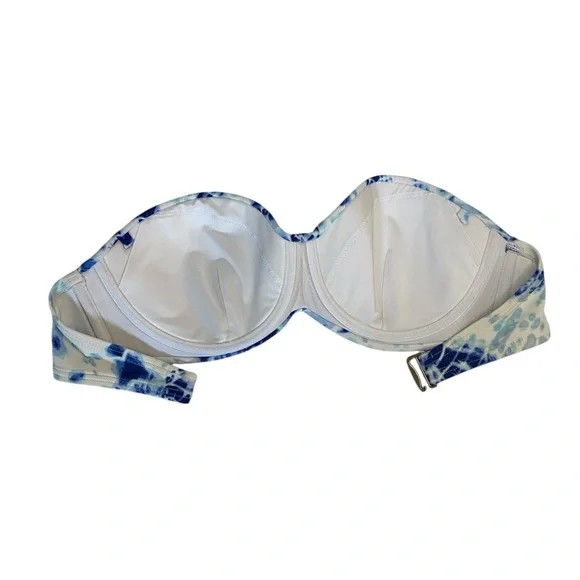 Victoria's Secret Blue and White Bikini Top - Picture 3 of 4